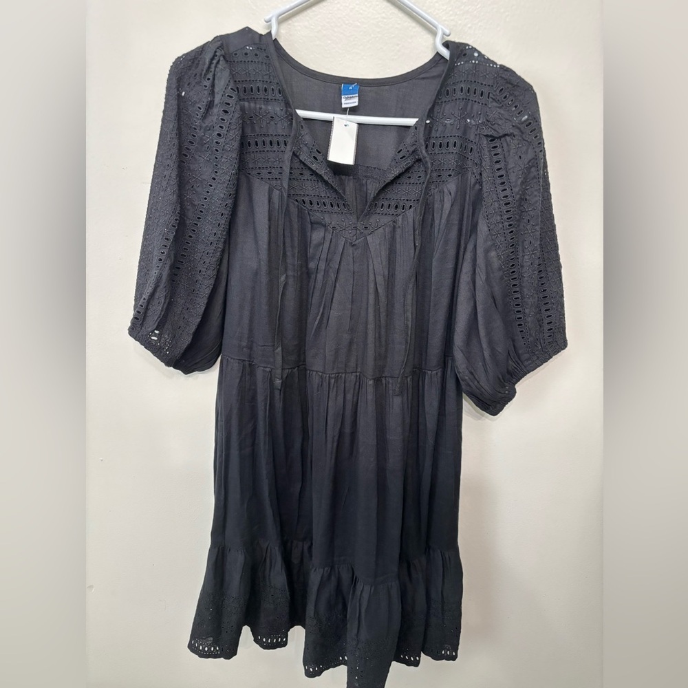 Old Navy Black Long Sleeve Dress